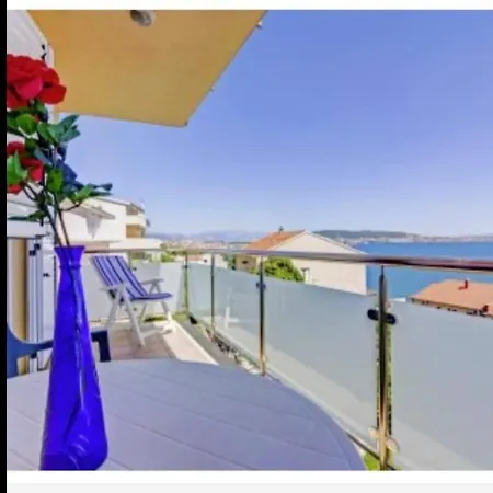 Gizela Guest house *