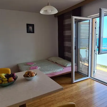 Gizela Guest house Seget Donji