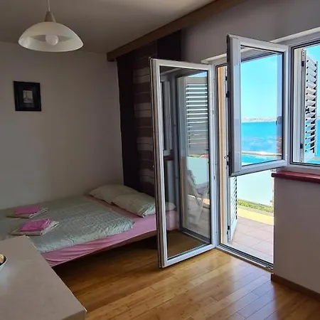 Gizela Guest house
