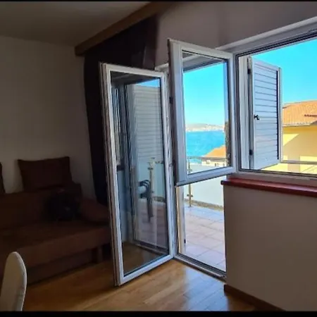 Guest house Gizela *