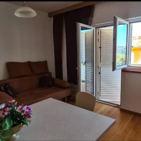 Gizela Guest house *
