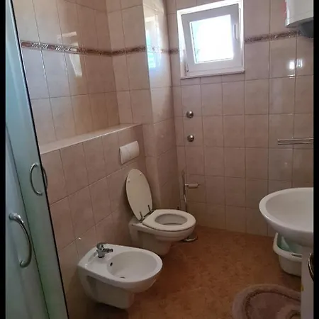 Gizela Guest house